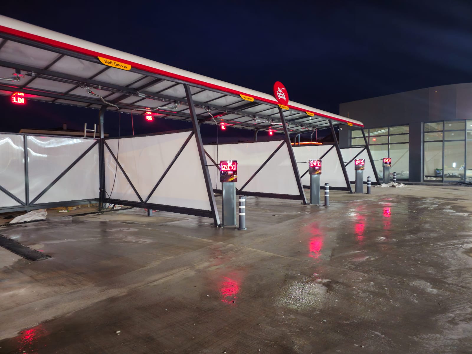 PETROL OFİSİ YENİ KONSEPT SELF SERVİS OTO YIKAMA